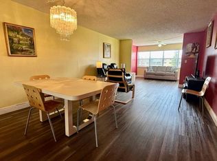 9540 Sunrise Lakes Blvd APT 206, Sunrise, FL 33322