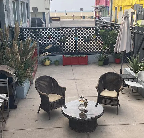 14 Wavecrest Ave #9 — Photo 13