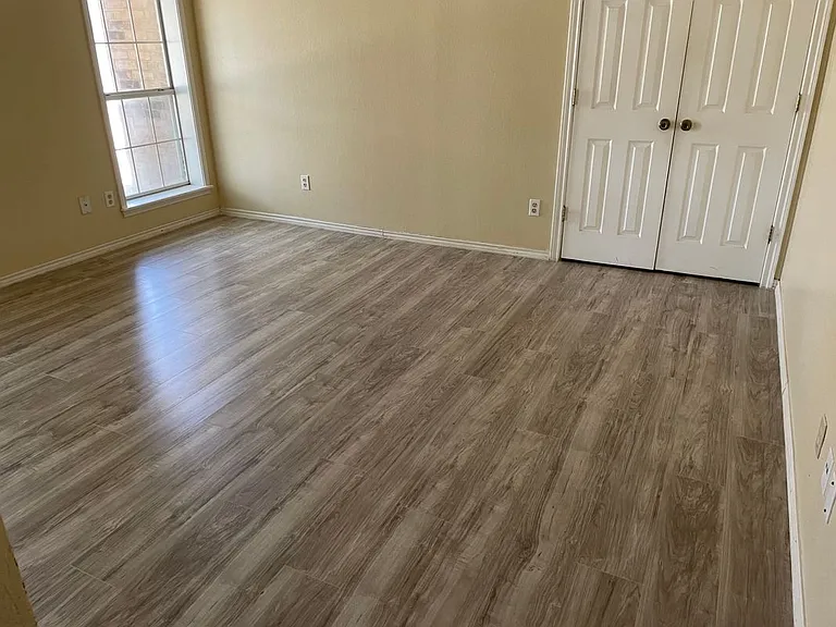932 Valley View Ave — Photo 8