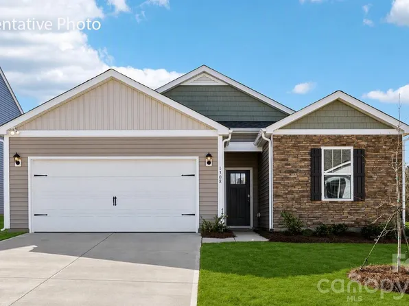 466 Dazzle Loop, Newton, NC 28658