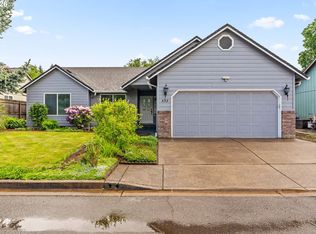 432 Taz Ln, Eugene, OR 97404