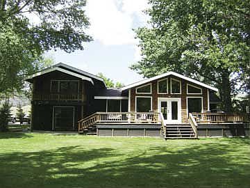 View of back of house (river side)