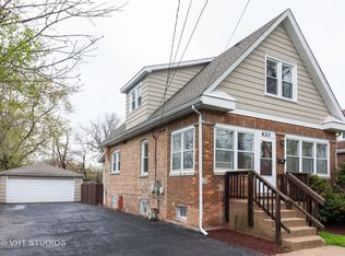 620 Maple Ave, Downers Grove, IL 60515