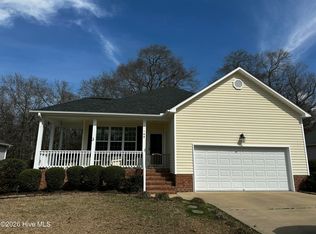 108 Ore Ct, Washington, NC 27889