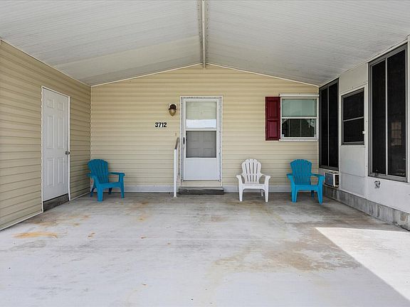 3rd image of 3712 Crabapple Drive