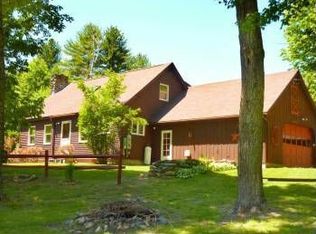 929 Camp Arden Rd, Dummerston, VT 05301