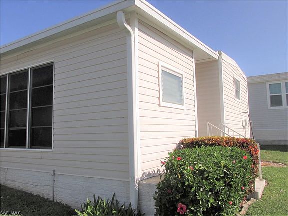 5th image of 11401 Bougainvillea Ln