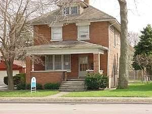 1st image of 2515 W Burr Oak Ave