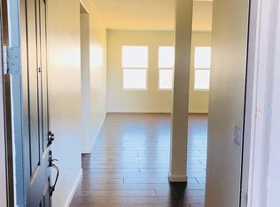 10108 Titanium St, Bakersfield, CA 93311