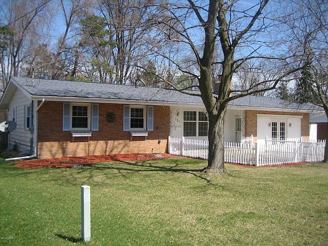 1st image of 121 Morningside Dr