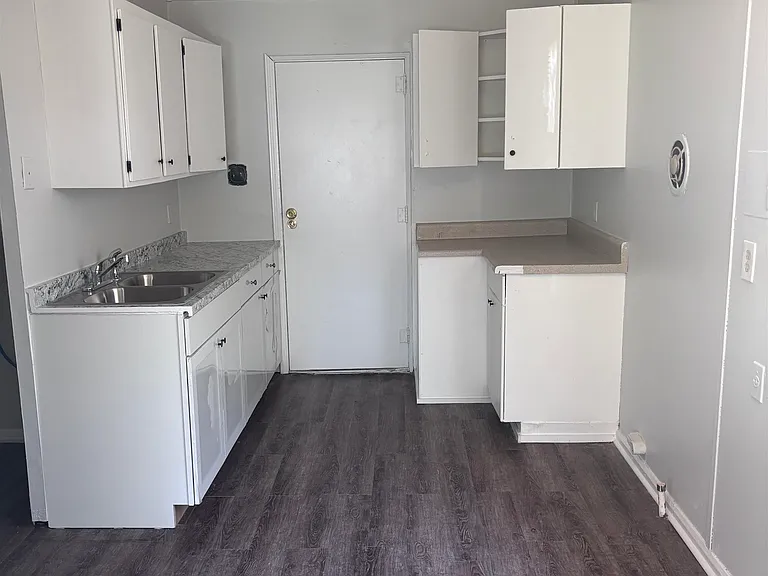 3329 Madewell St — Photo 8