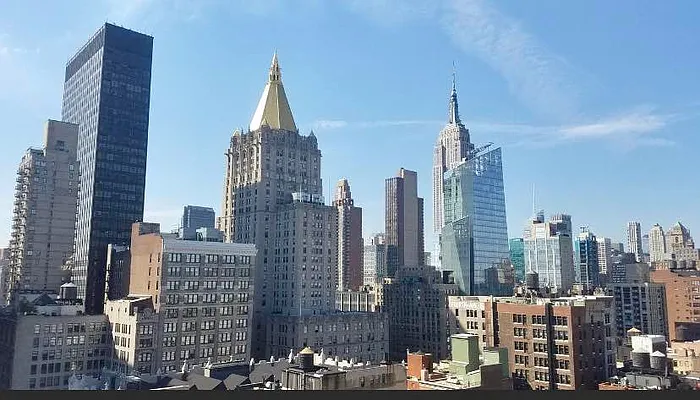 Rented by Pulse International | media 13