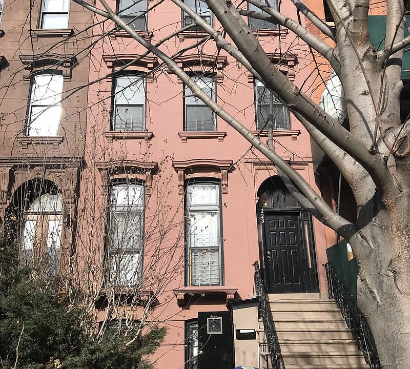 1st image of 223 Macdonough St #1