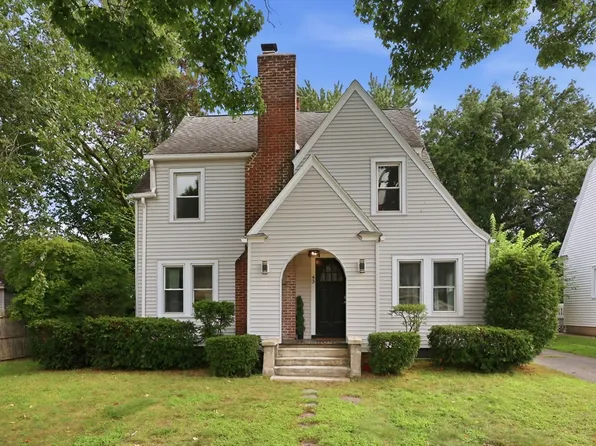 43 Eddywood St, Springfield, MA 01118