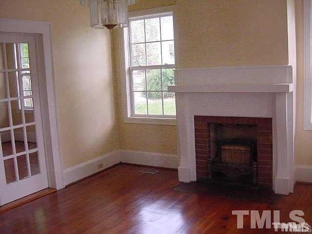 2nd image of 1206 S Main St