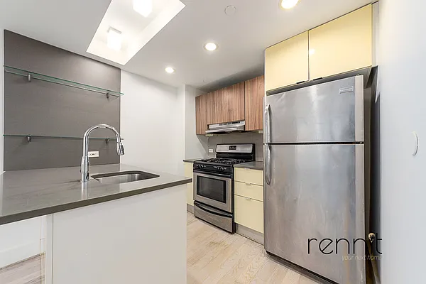 Rented by Rennit Inc. | media 4