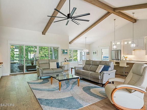 4th image of 149 Chestnut Ridge Ln