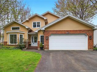 84 Linden Cres, Moncton, NB E1G 2B2