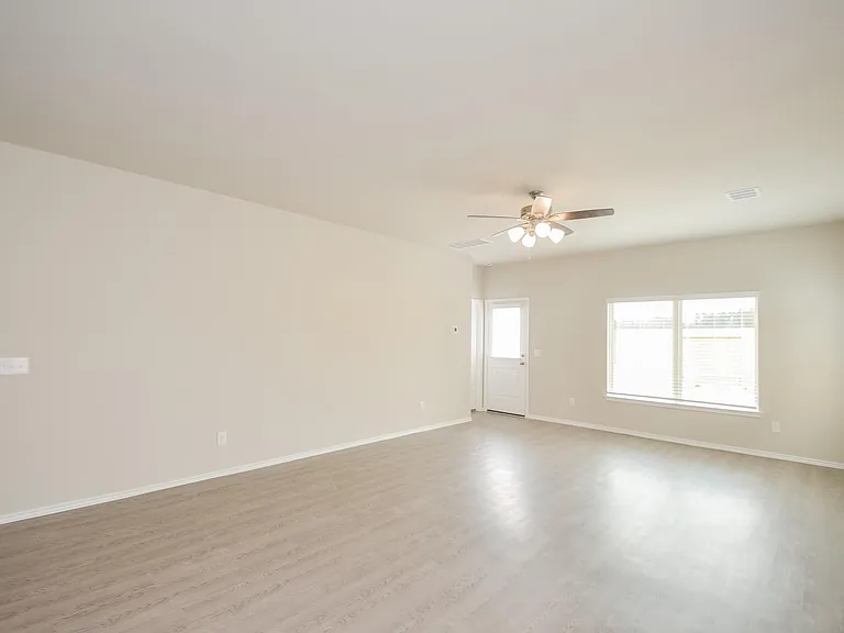25513 Blossom Ct — Photo 12
