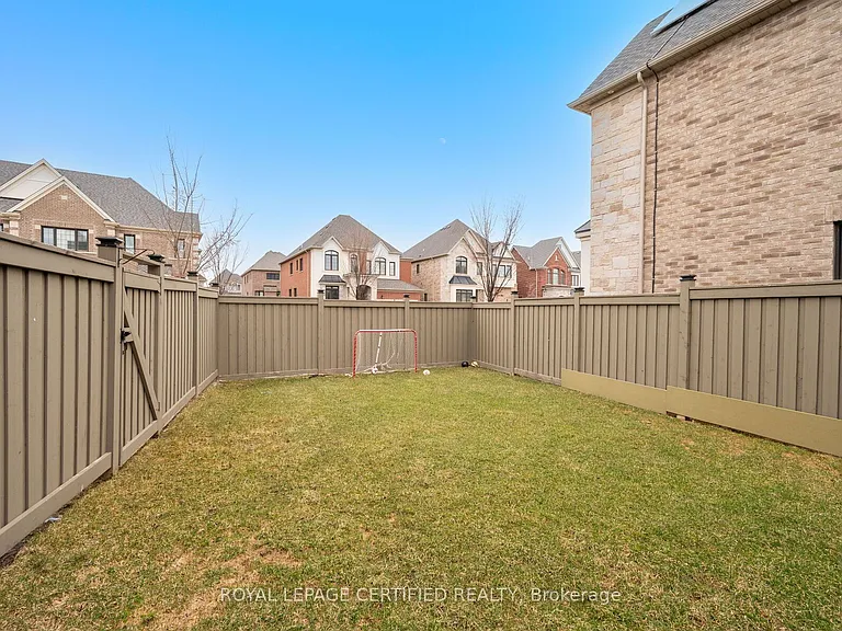 1285 Raspberry Ter — Photo 49