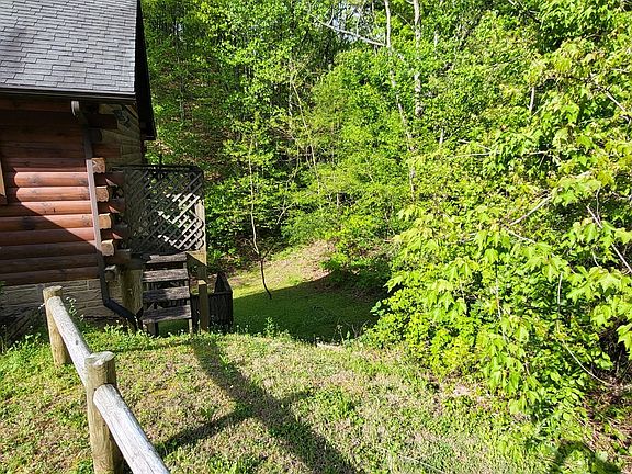 4th image of 2330 Shady Creek Way