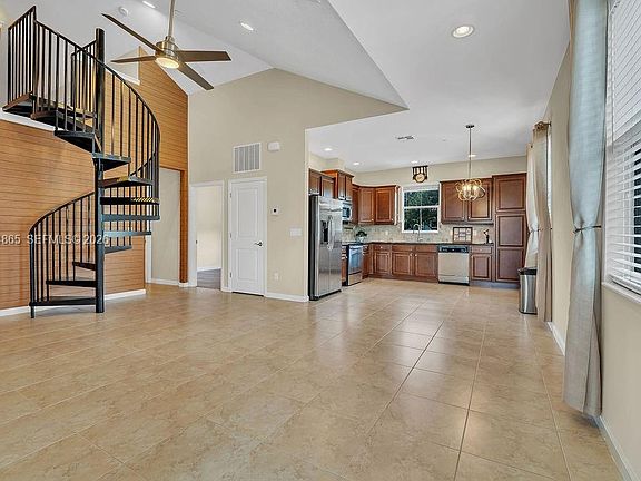 2nd image of 4357 Cascada Cir #4357