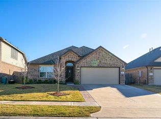 6813 Persea Ridge Ln, Dickinson, TX 77539