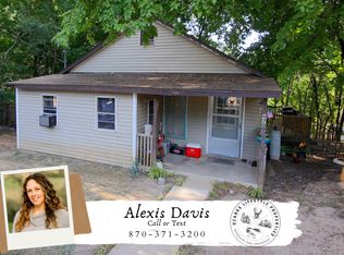 670 Walker Ave, Mammoth Spring, AR 72554