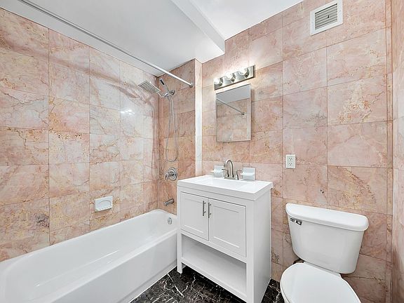 5th image of 229 E 35th St APT 2B