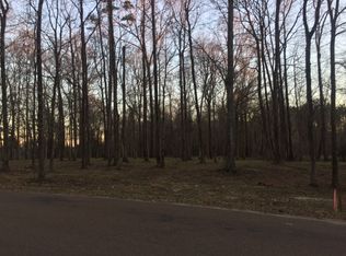 3 Country Squire Rd, Natchez, MS 39120