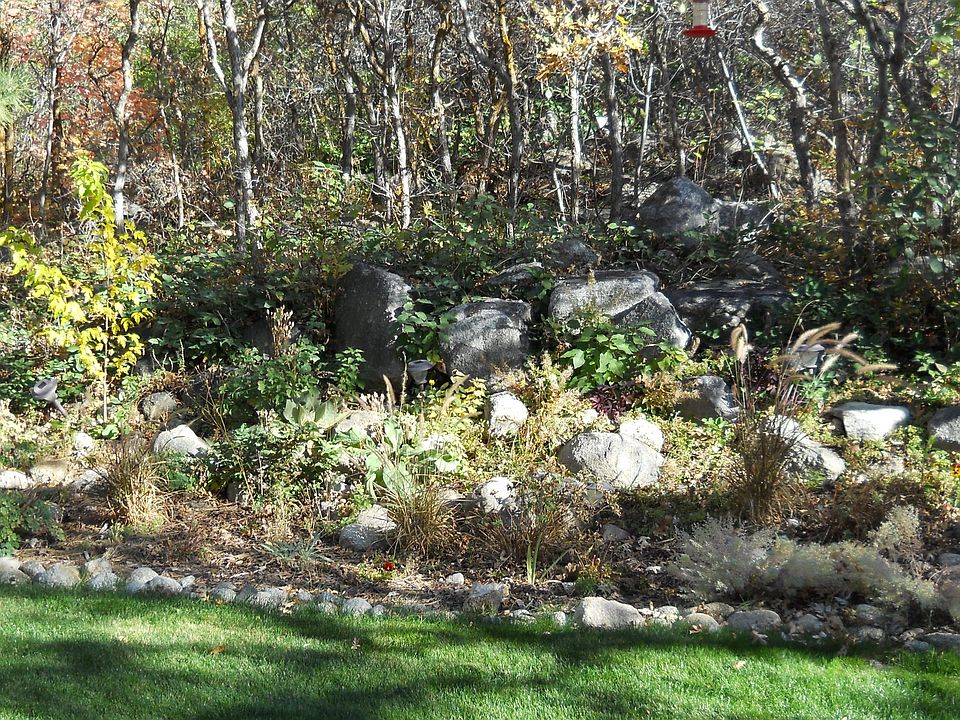 2nd image of 10115 S Wasatch Blvd