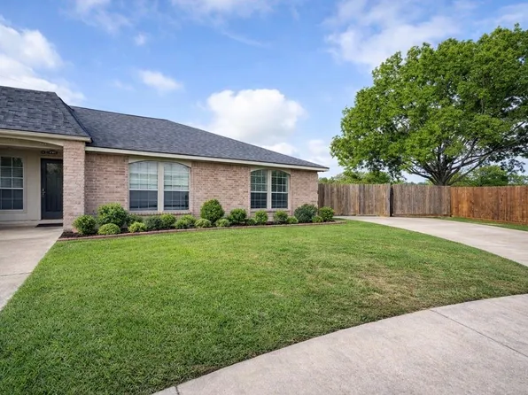 3203 Silverside Dr, Katy, TX 77449