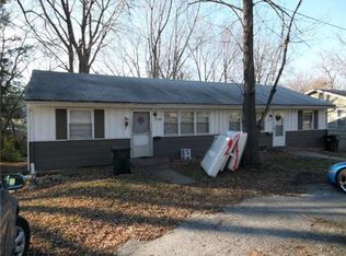 1522 1/2 S Home Ave, Independence, MO 64052