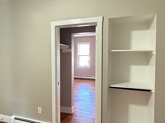 4th image of 75 Division St APT 1
