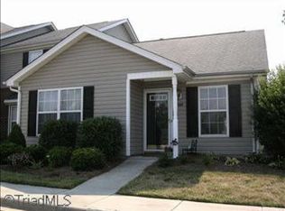308 Carrington Ln, Thomasville, NC 27360