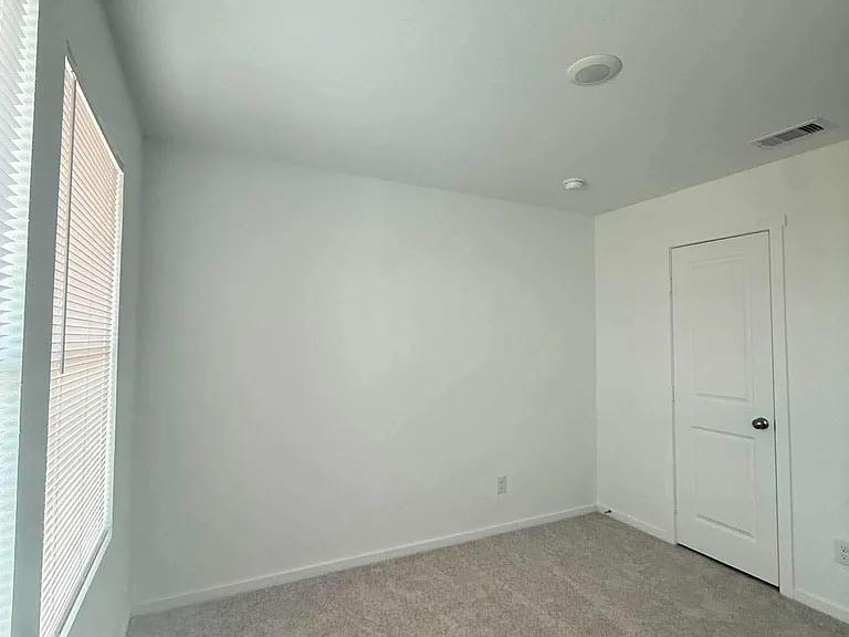 3201 Firebird Dr — Photo 5