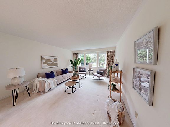 5th image of 88 Westwind Cres