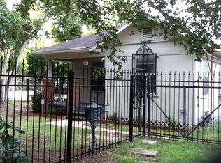 743 Link Rd, Houston, TX 77009