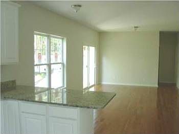 2nd image of 2540 Etiwan Ave