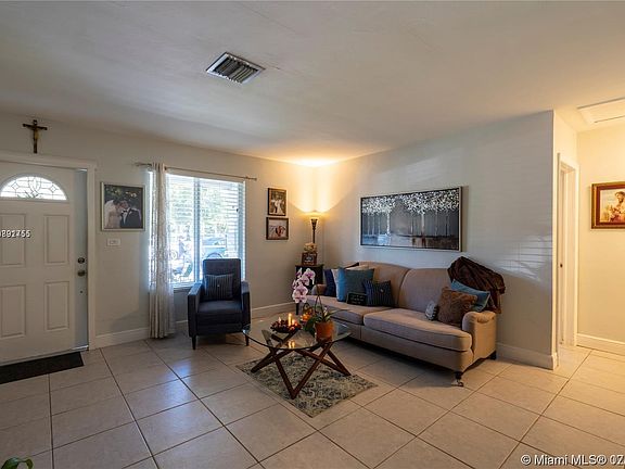 5th image of 11041 SW 79th Ave #11041