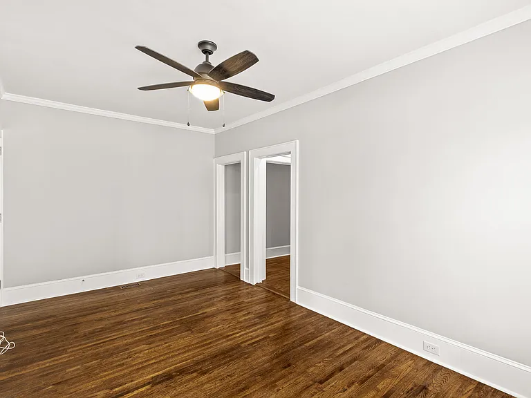 2318 E 7th St #2 — Photo 14