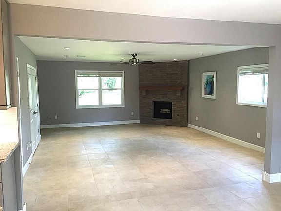 5th image of 1101 Orrel Dr