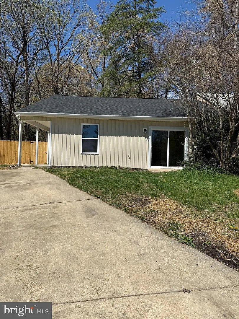 3243 Indian King Ct photo 1