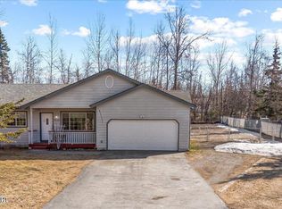 3221 N Parkview Cir, Wasilla, AK 99654