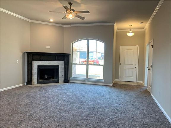 4th image of 3826 Mistwood Pl