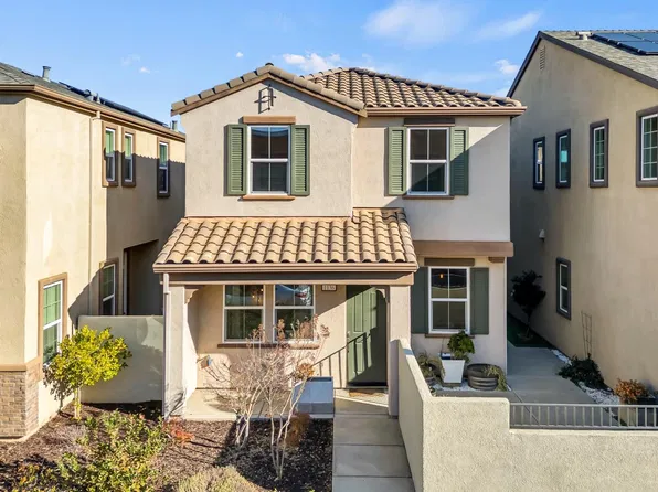 1136 Rothbury Ln, Roseville, CA 95747