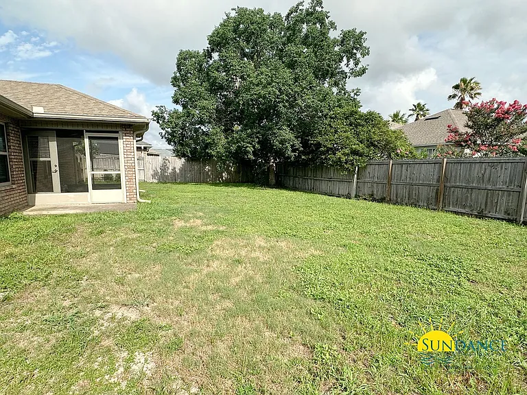 9658 Misty Meadow Ln — Photo 16