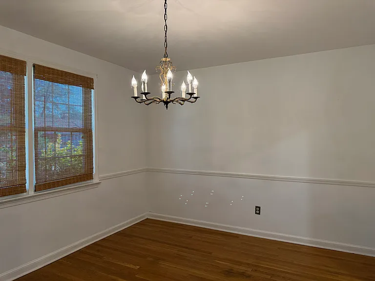 114 Alders Dr — Photo 6
