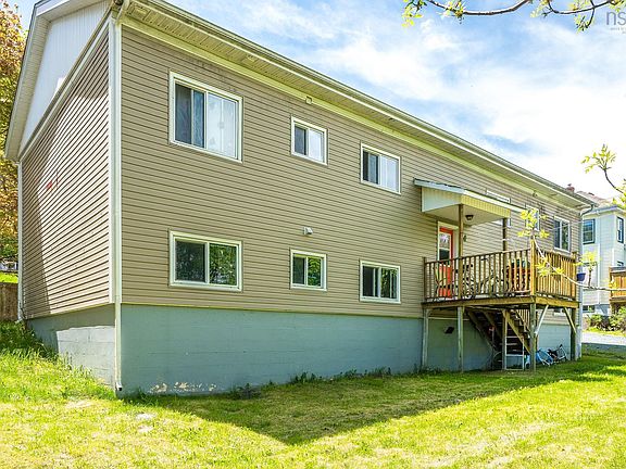 5th image of 3169 Veith St