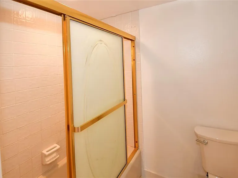 690 Island Way #208 — Photo 18